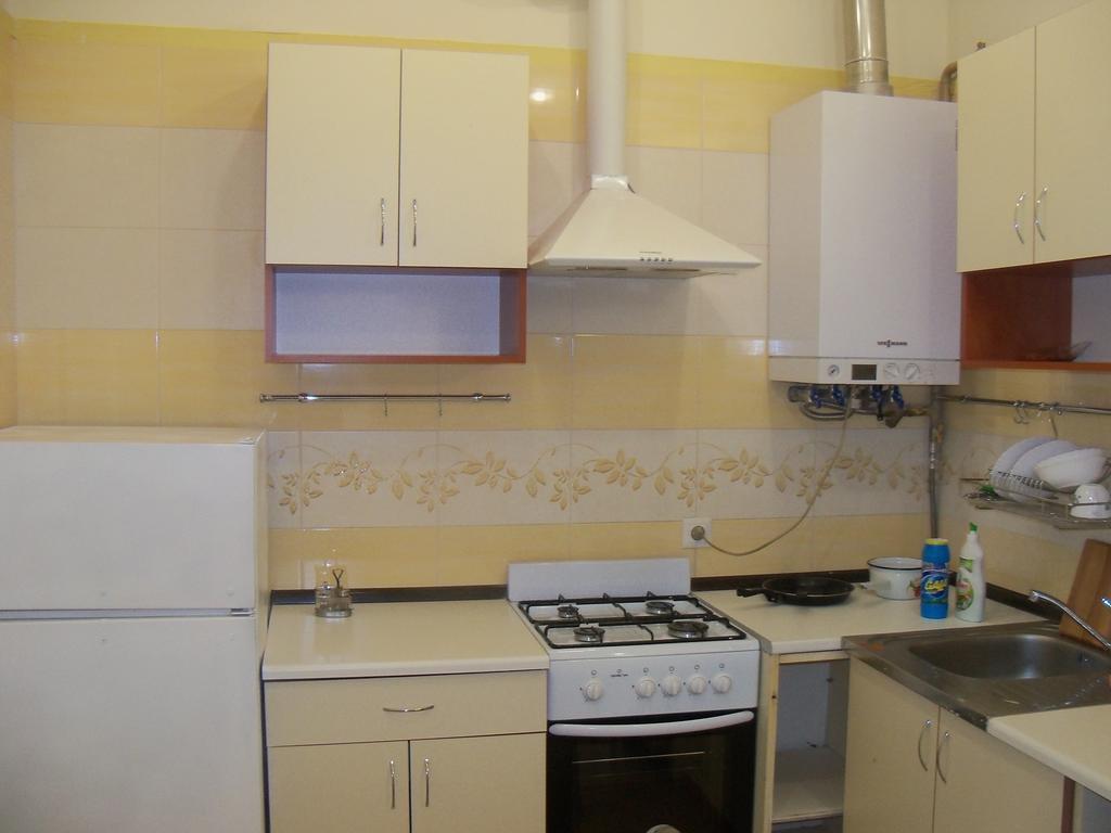 Apartment Roman Lviv Eksteriør bilde